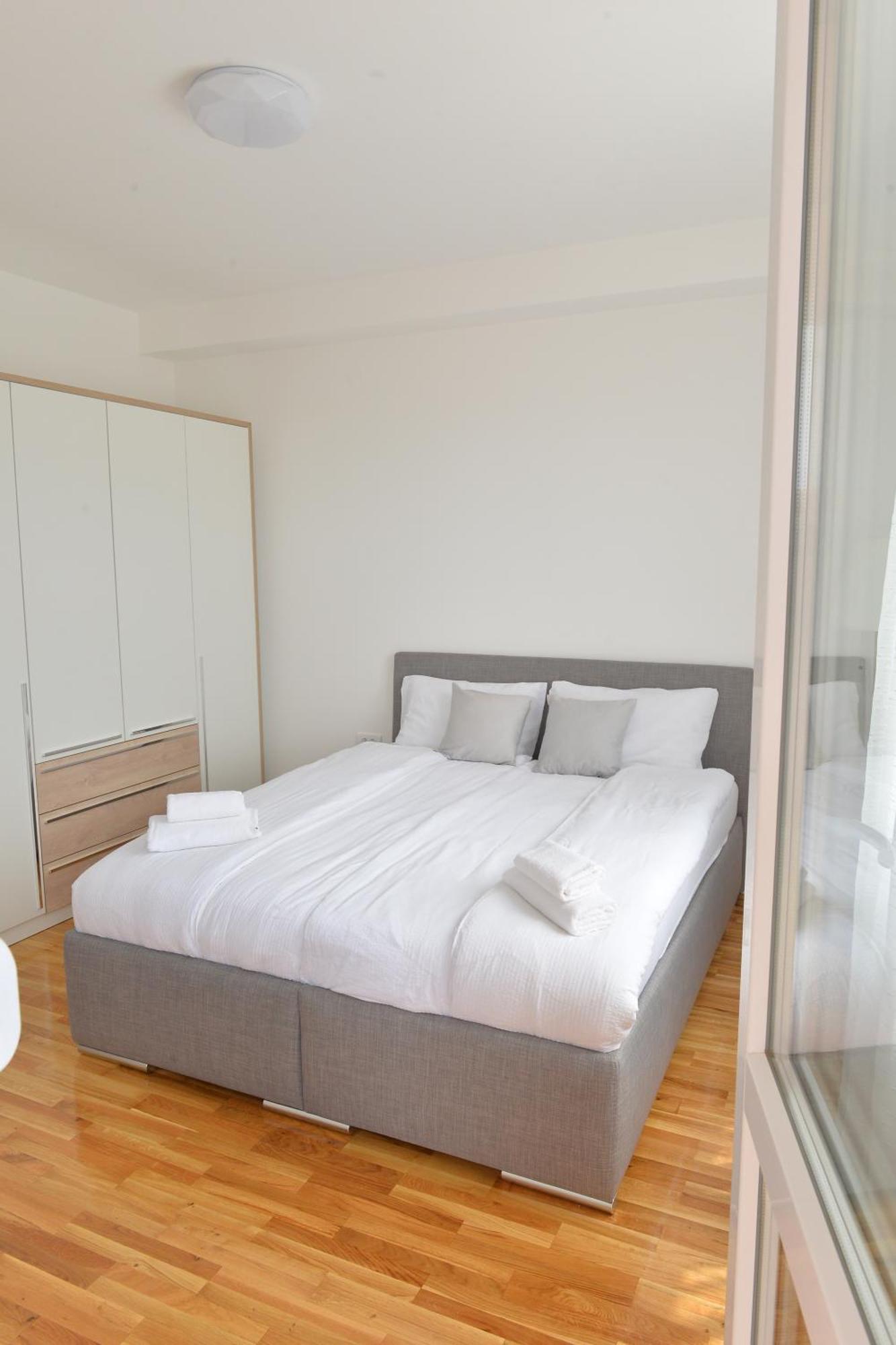 Hm Apartments Indija ภายนอก รูปภาพ