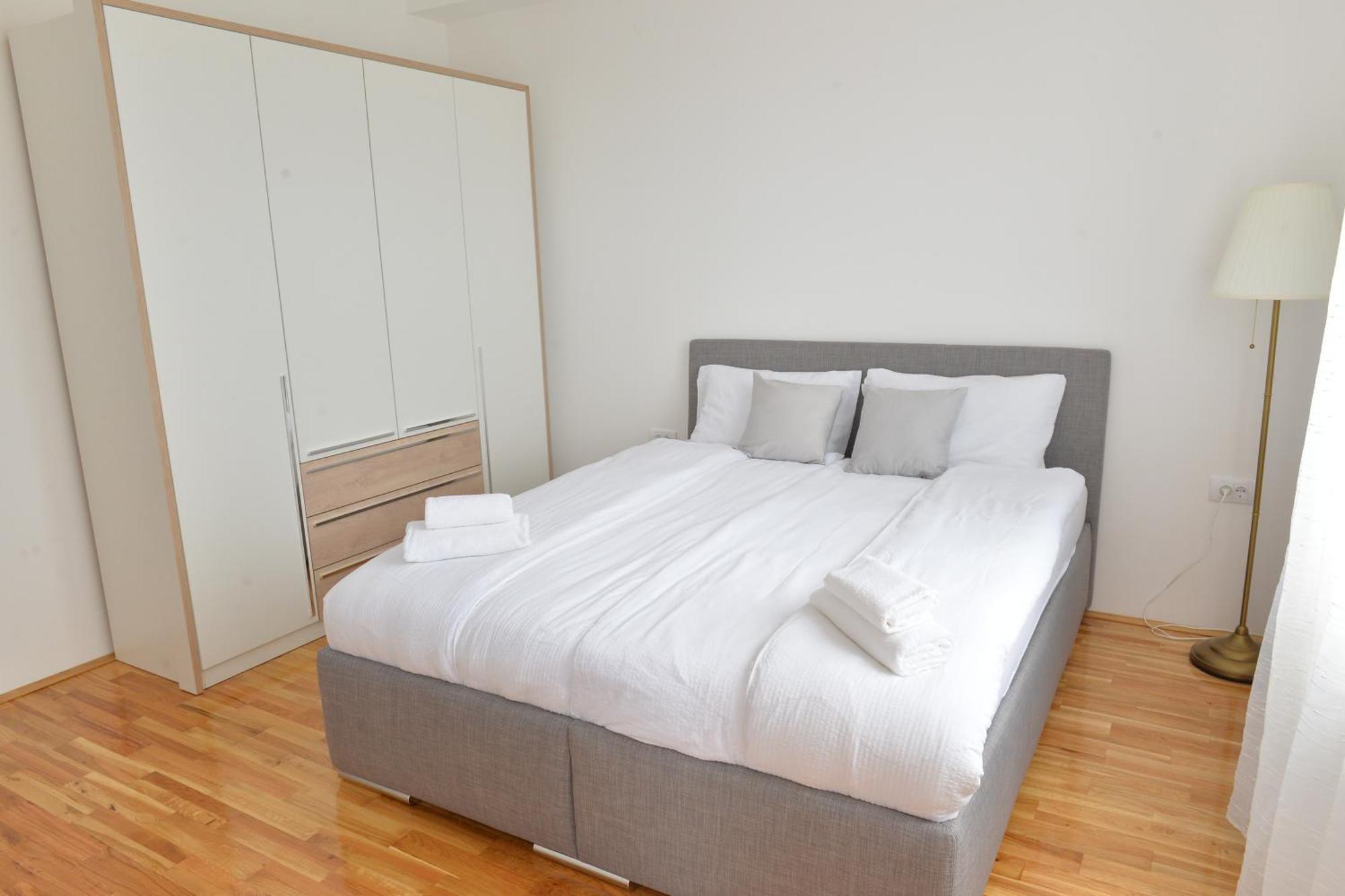 Hm Apartments Indija ภายนอก รูปภาพ